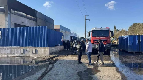 Torbalı'da Fabrika Yangını Kontrol Altına Alındı