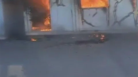 Alevlere Teslim Olan Konteyner Yandı