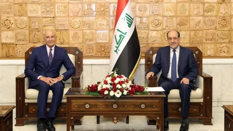Tom Barrack Bağdat'ta El-Maliki ile Görüştü