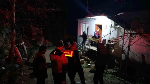 Kayıp Yaşlı Adam Ormanda Bulundu