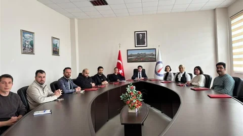 Emet MYO'da Bahar Dönemi Toplantısı Yapıldı