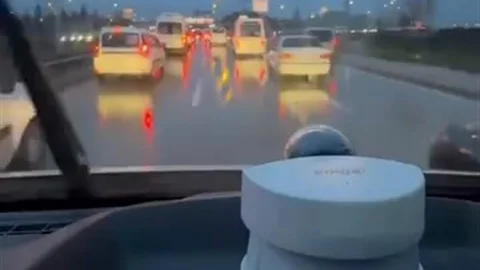 Bursa'da Sürücülerden Örnek Davranış