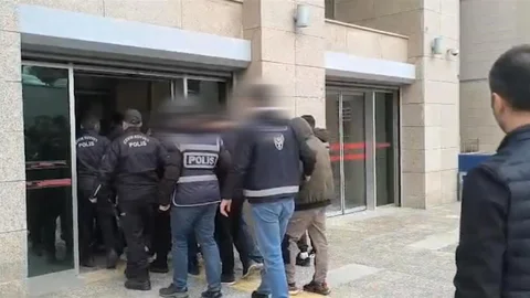 Batman'da 42 Kişi Tutuklandı