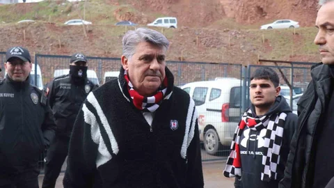 Serdar Adalı Tarafından Stadyuma Geliş