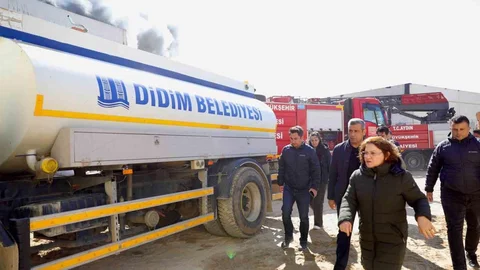 Başkan Gençay Yangın Bölgesinde İncelemelerde Bulundu