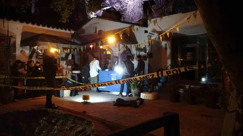 Antalya'da Genç Hayatını Kaybetti