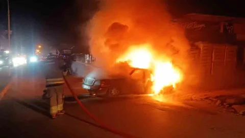 Hatay'da Otomobil Yangını