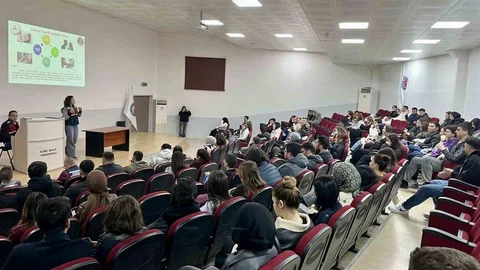 Ezine'de Jandarma Bilgilendirmesi