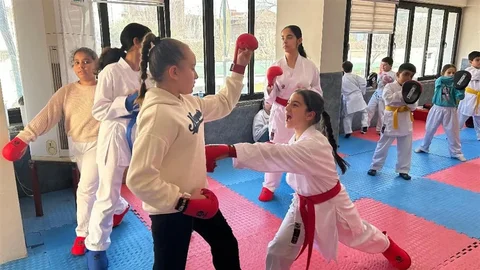 Germencik'te Spor Kursları Çocukları Geliştiriyor