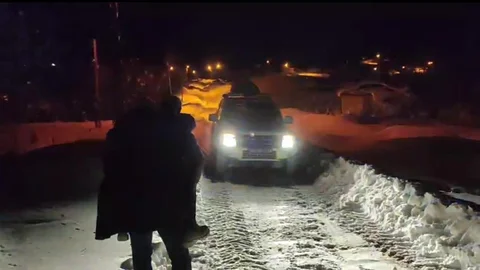 Muş'ta Kapanan Köy Yolu Yeniden Açıldı