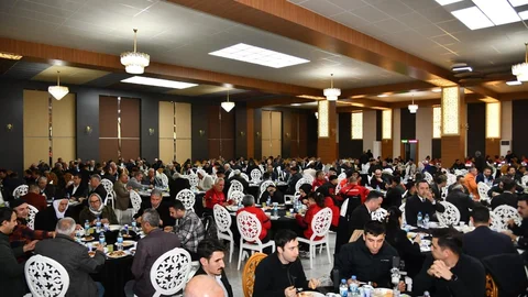 Şanlıurfa'da Vali Şıldak İftar Programında Buluştu