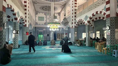 Iğdır'da Camilerde Dualar Okundu