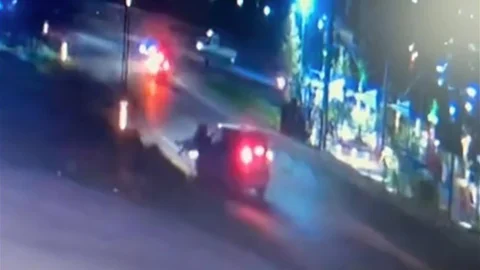 İzmir'de Eski Eşine ve Oğluna Çarptı