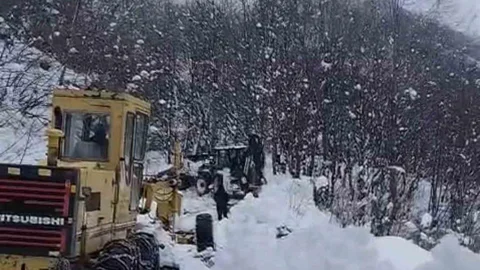 Erbaa'da Kapanan Köy Yolu Açıldı