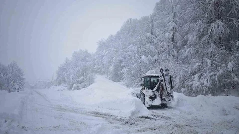 Ordu'da Kar Nedeniyle Eğitim Durduruldu