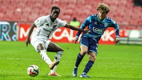 Samsunspor ve Gaziantep FK Beraberlik Yaşadı