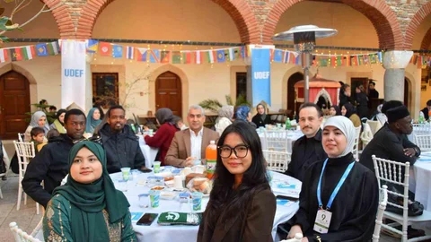 Aydın'da Uluslararası Öğrencilerle İftar Buluşması