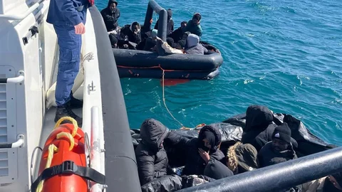 Aydın'da Düzensiz Göçmen Kurtarma Operasyonu