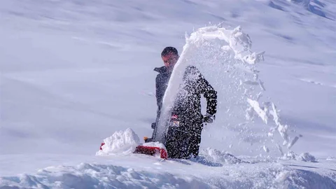 Erzurum'da Kar Yağışı Sonrası Sorunlar Devam Ediyor