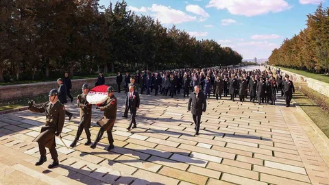 OYAK'tan Anıtkabir Ziyareti