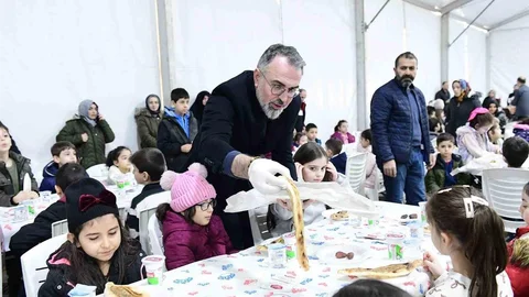 Kestel'de Çocuklar Tekne Oruçlarını Açtı