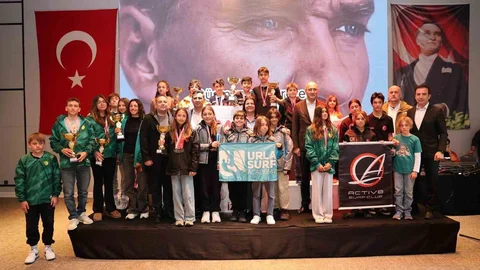 Valilik Kupası Yelken Yarışları Foça'da Gerçekleşti