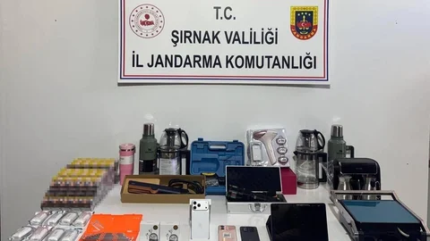 Şırnak’ta Jandarma Operasyonları Sonucu 15 Tutuklama
