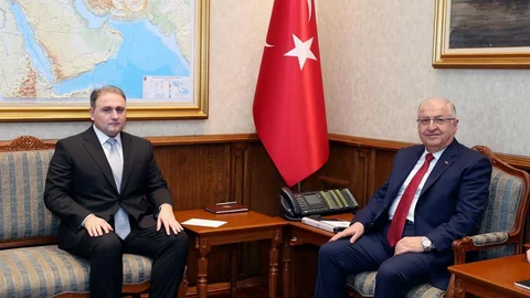 Bakan Güler, Azerbaycan Bakanı ile Görüştü