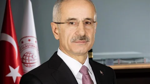 İran, Irak, Suriye Uçuşları İptal Edildi