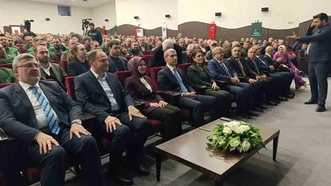 Afyonkarahisar'da Sosyal Medya Düzenlemesi Açıklaması
