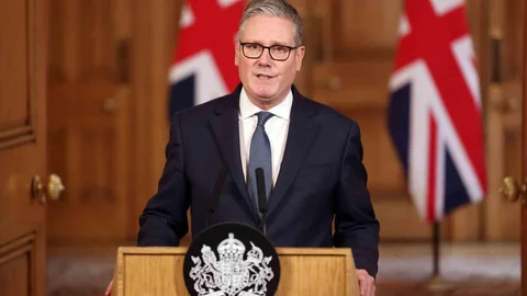 İngiltere, ABD ve İsrail Saldırılarına Katılmayacak