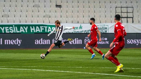 Manisa FK, Çorum FK'ya 1-0 Yenildi