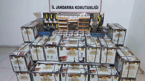 Gaziantep'te Kaçak Nargile Malzemeleri Ele Geçirildi