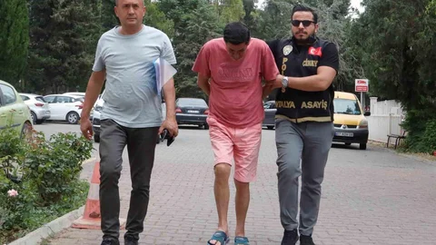 Antalya'da Bıçakla Oğul Cinayeti Kararı