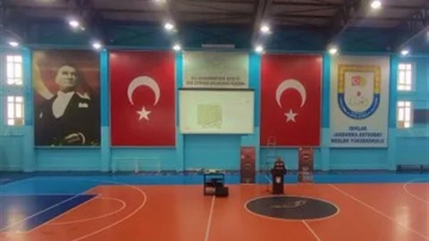 Bursa'da Öğrencilere Narkotik Eğitimi Verildi