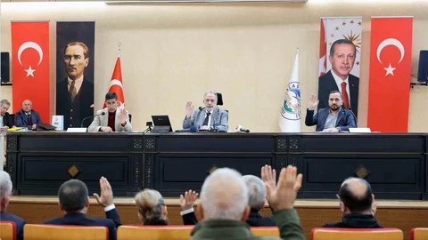 Talas'ta Belediye Meclisi Toplantısı Gerçekleşti