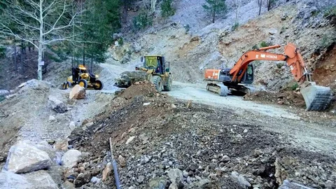 Alanya'da Kış Çalışmaları Devam Ediyor