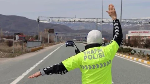 Denizli'de Ehliyetsiz Sürücüye Yüksek Ceza