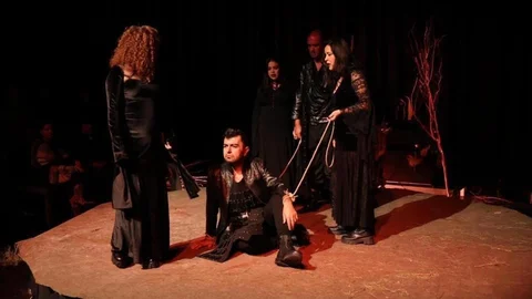 Merkezefendi Tiyatrosu Mart Oyun Takvimini Duyurdu