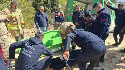 Hatay'da Hafriyat Kamyonu Kazası