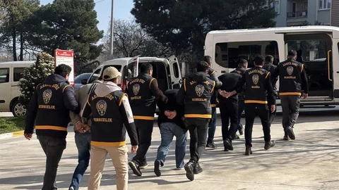 Manisa'da Hırsızlık Çetesi Yakalandı
