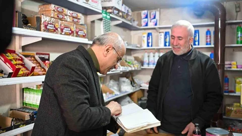 Malatya'da Bakkal Borçları Kapatıldı