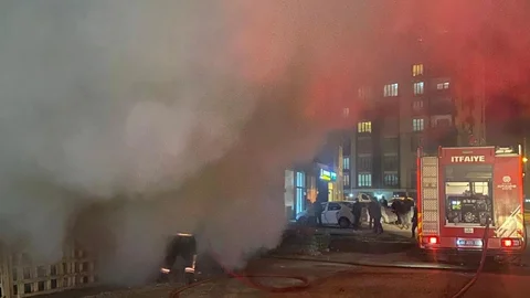 Malatya'da Konteyner Yangını Meydana Geldi