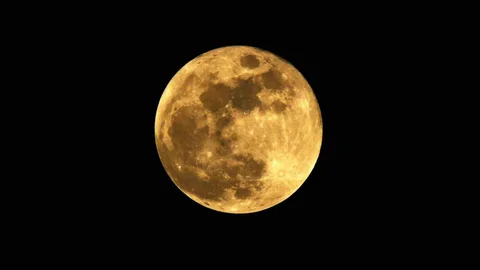 Ahlat'ta Dolunay Güzelliği