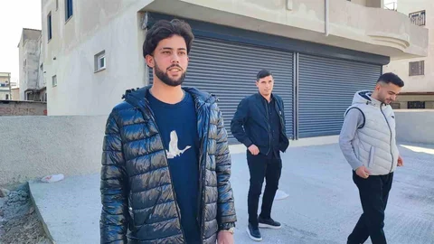 Adana'da Yangında Bebeği Kurtaran Genç Kahramanlık Gösterdi