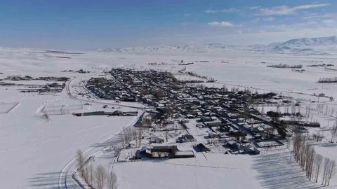 Van'da Kar Yağışı Beyaz Güzellik Yarattı