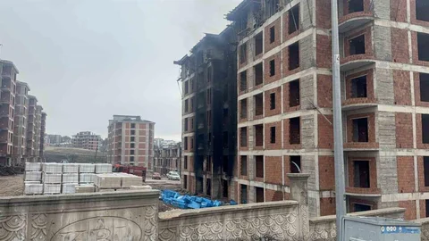Tokat'ta İnşaat Yangını Korkuttu