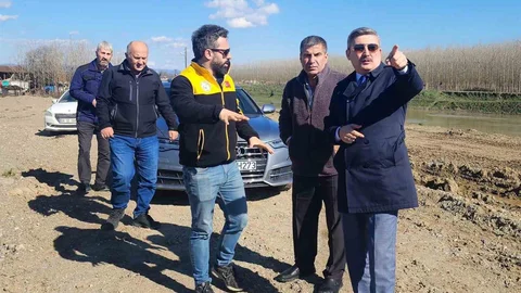 Düzce'de Köy Yolu Bakım Çalışmaları