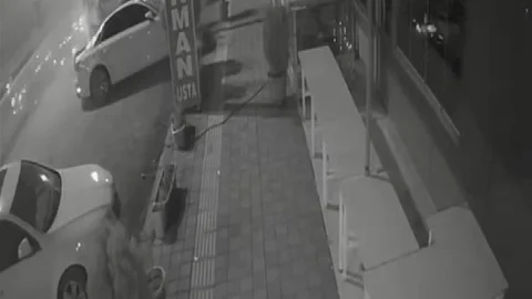 Diyarbakır'da Tır Devrildi, 7 Araç Hasar Gördü