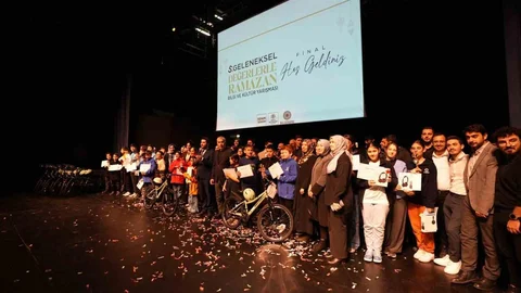 Konya'da Ramazan Bilgi Yarışması Sona Erdi